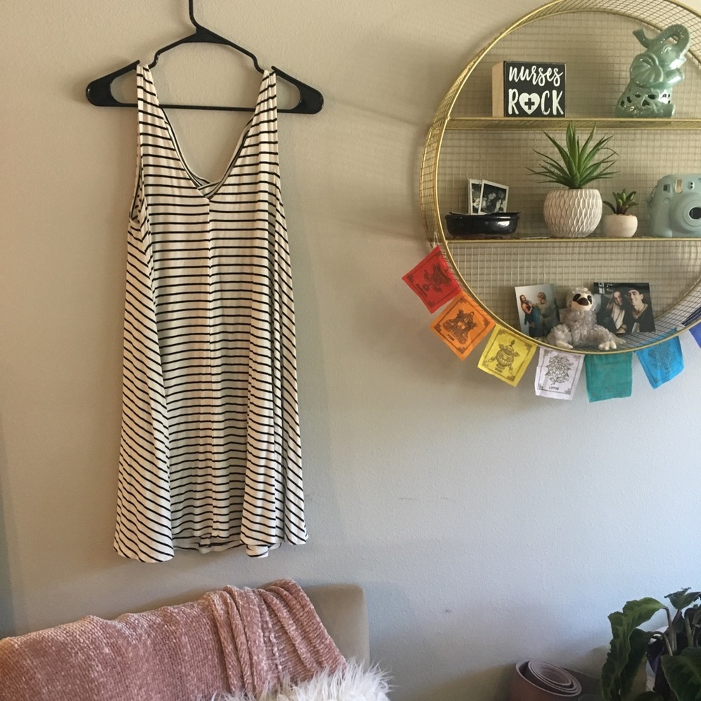 American eagle soft and sexy flowy striped dress
